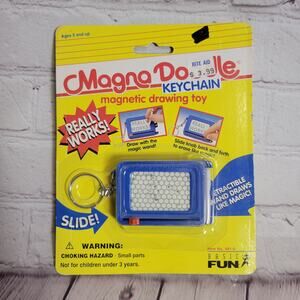 Basic Fun Magna Doodle Miniature Magnetic Drawing Toy with Keychain NEW 1996